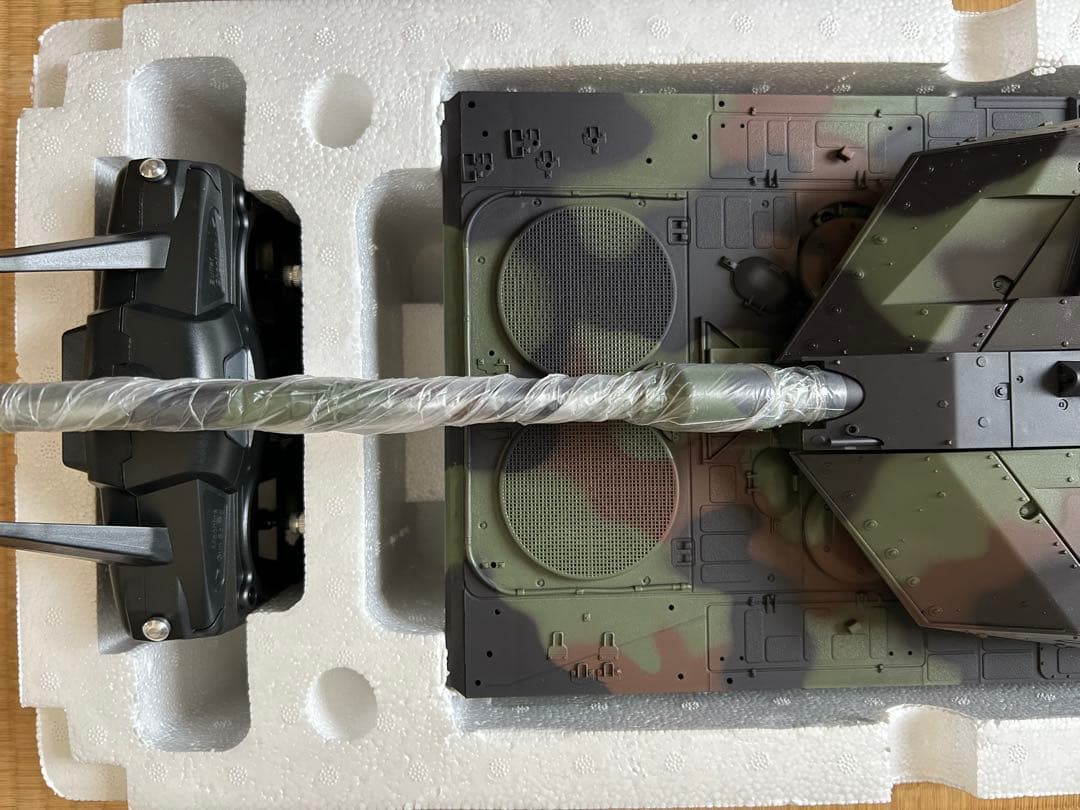 ヘンロン1/16 レオパルド(戦車)