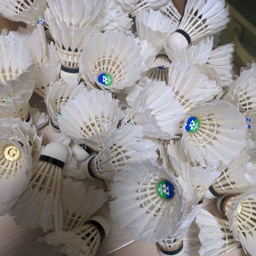 中古シャトル190個　基礎打ちやノックに！