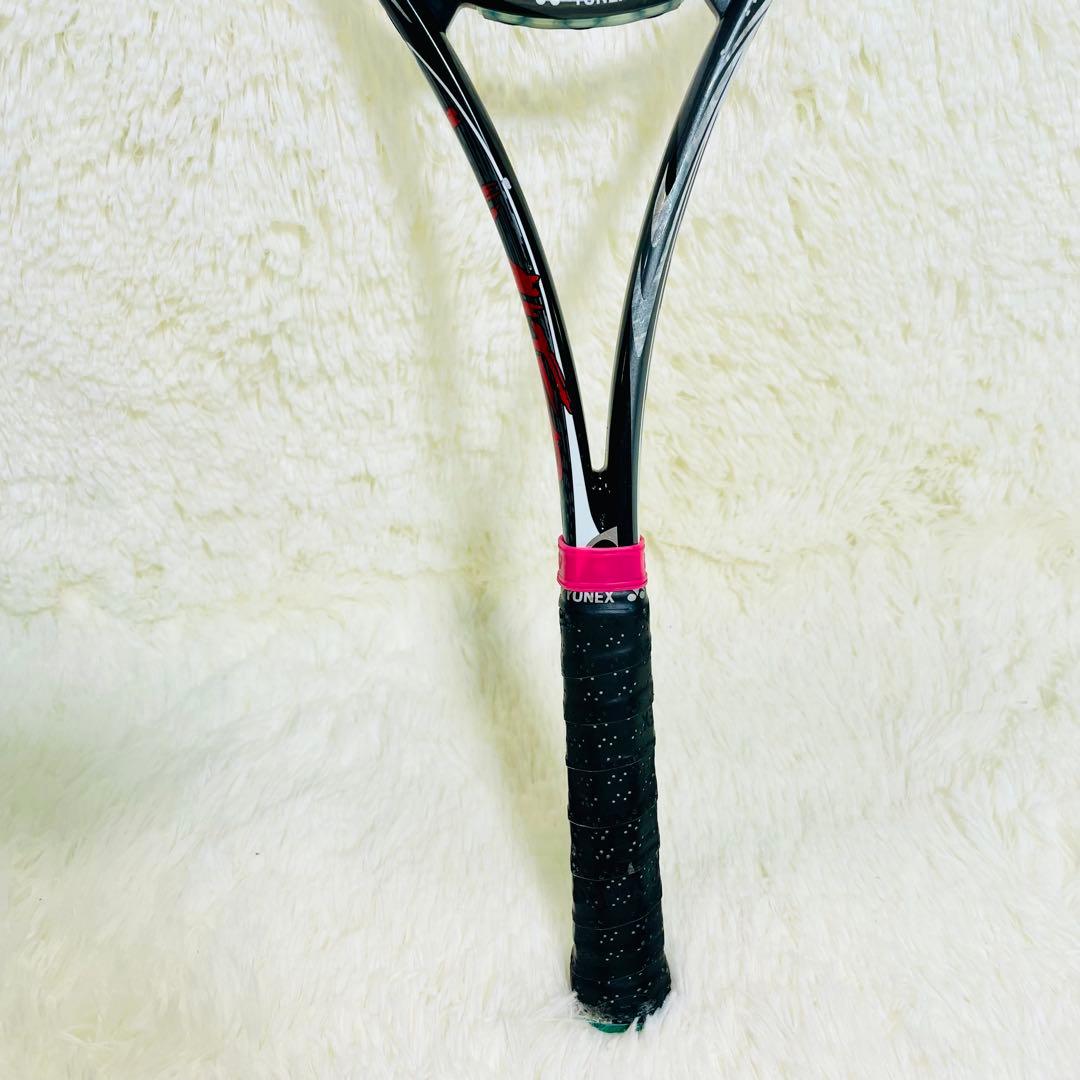 美品　YONEX NEXIGA 70V LIMITED EDISION