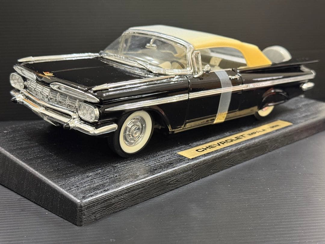 【1959年】シボレーインパラクーペ 【1/18】スケール