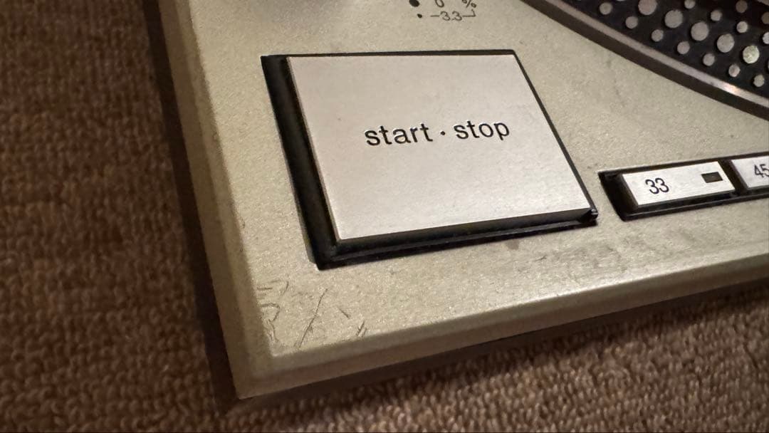 り*り様 Technics SL-1200MK3Dターンテーブル 起動、接続は確