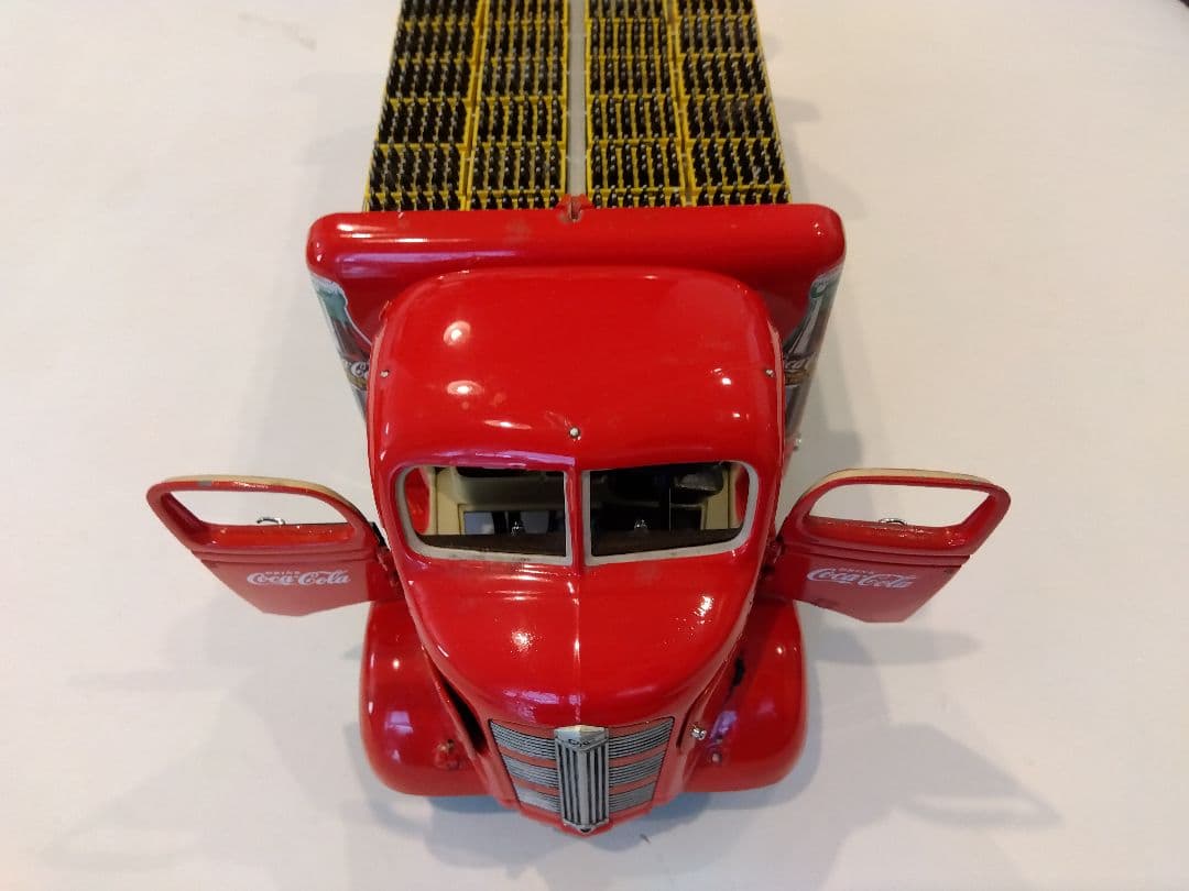 コカ・コーラ ボトル積載トラック（海外製）