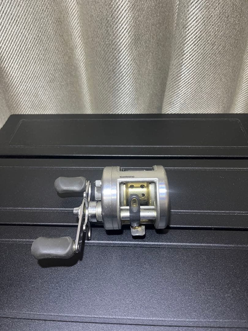 シマノ カルカッタ200