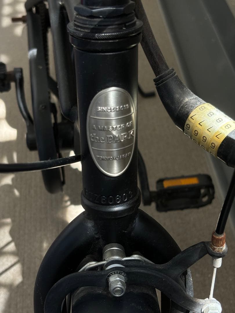 子供用自転車 ブラック the Park補助輪付き