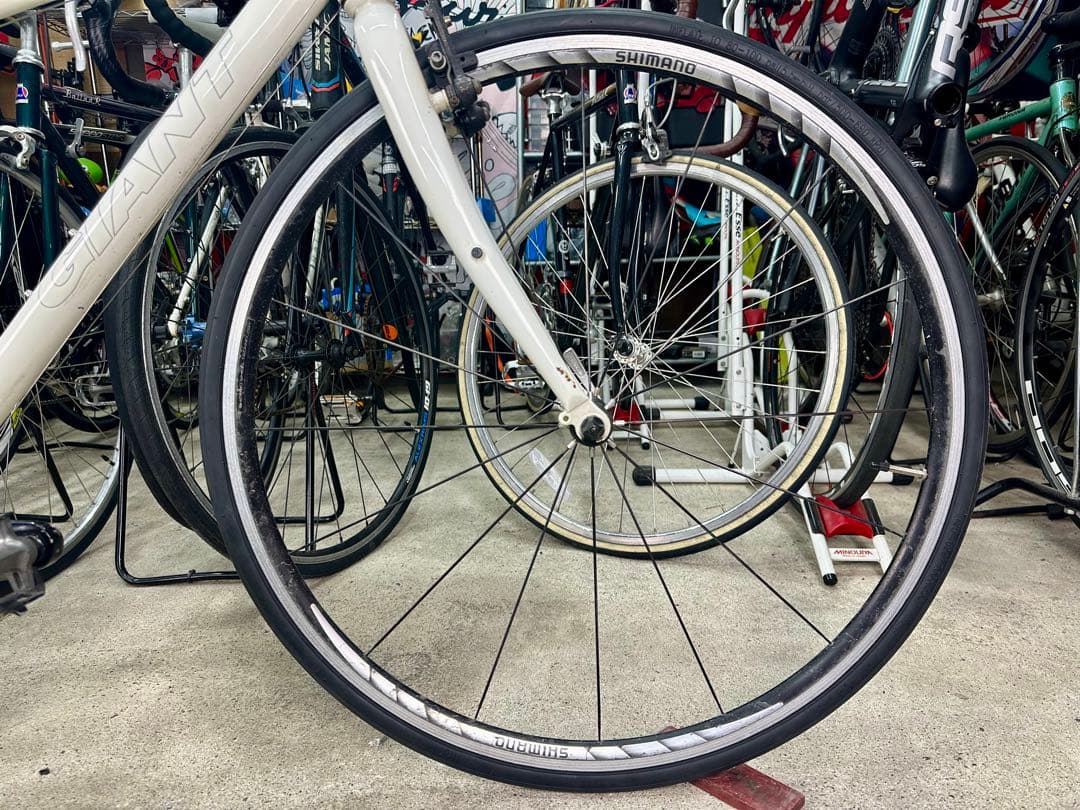 エスケープR3.1基本分解発送送料無料！近県の方完成車直接配送等ご相談ください！