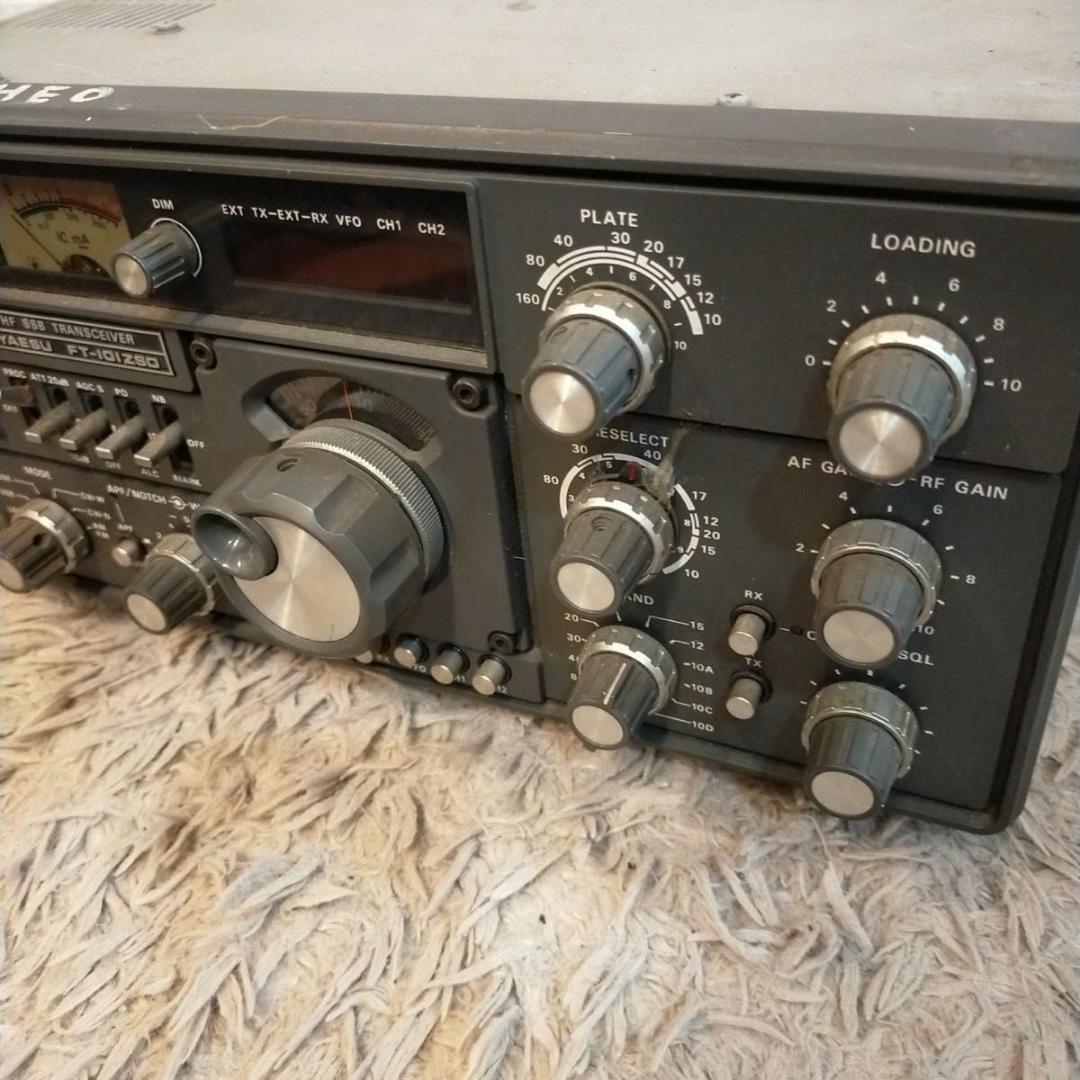 YAESU FT-101ZSD HF SSB トラシーバー