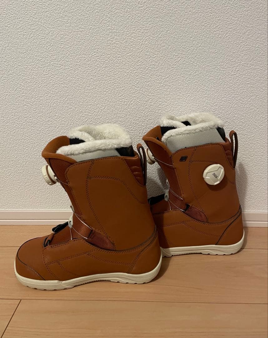 【新品未使用】K2 MINK BOA スノーボードブーツ 女性用 23cm