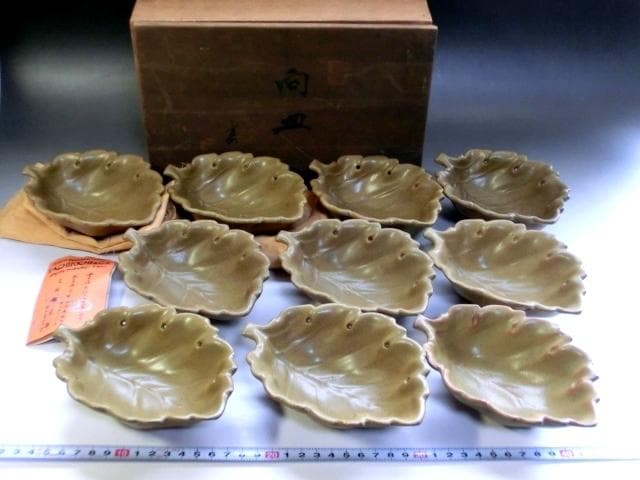 皿■橘窯 橘吉 10客 鉢 向付 向皿 葉皿 菓子器 古美術 時代物 骨董品■