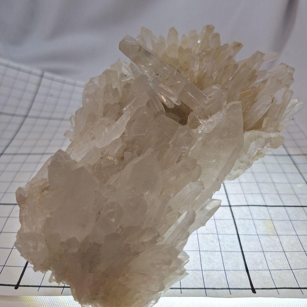 タビュラ－水晶クラスター