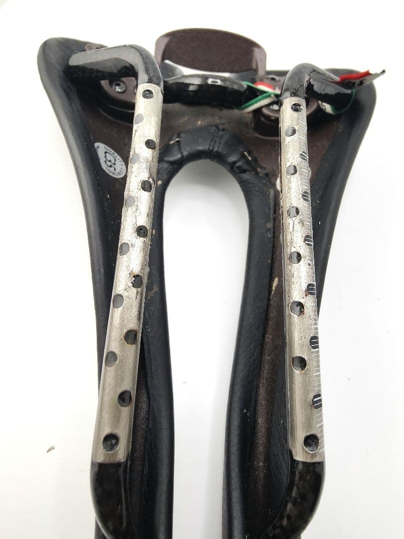 【最終価格！！】SMP ハイエンドサドル forma