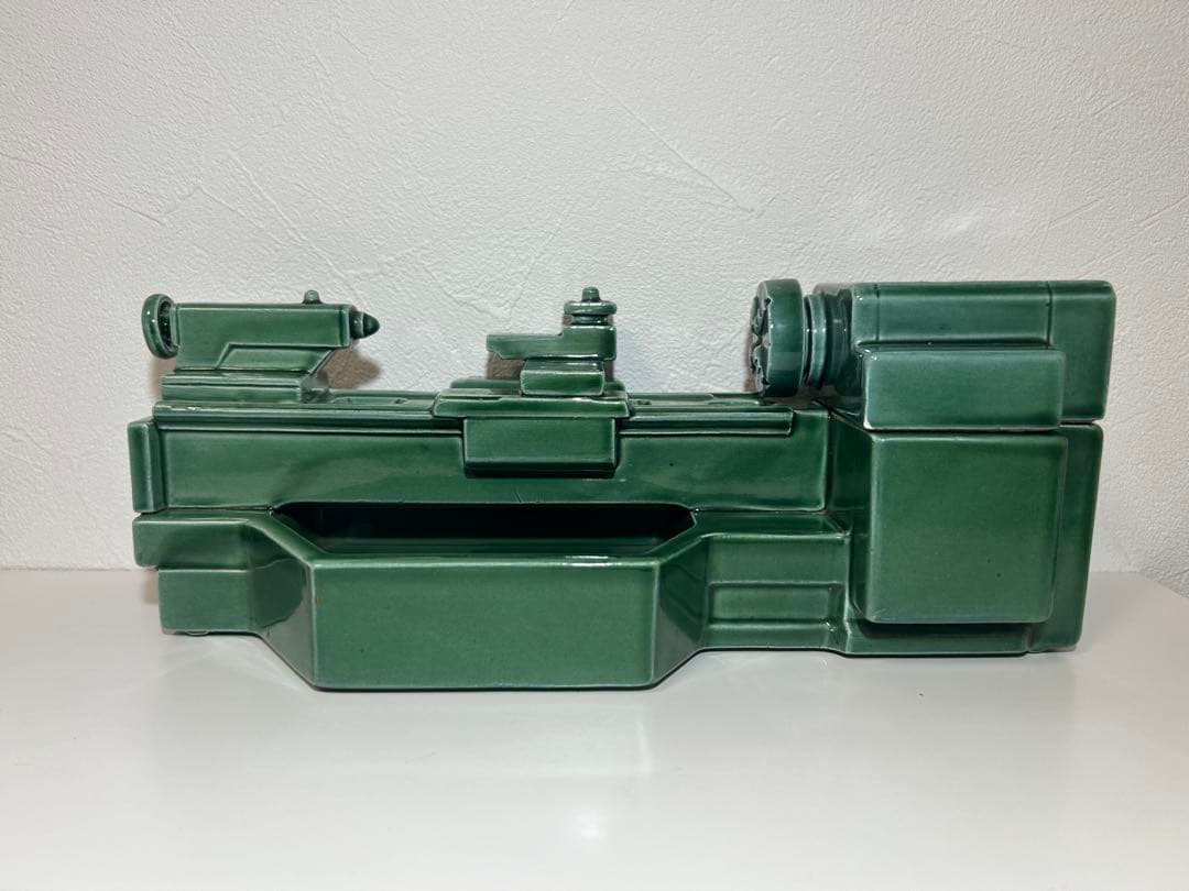 ヤマザキマザック　創業50周年記念　MAZAK 旋盤模型 陶器製　ライター