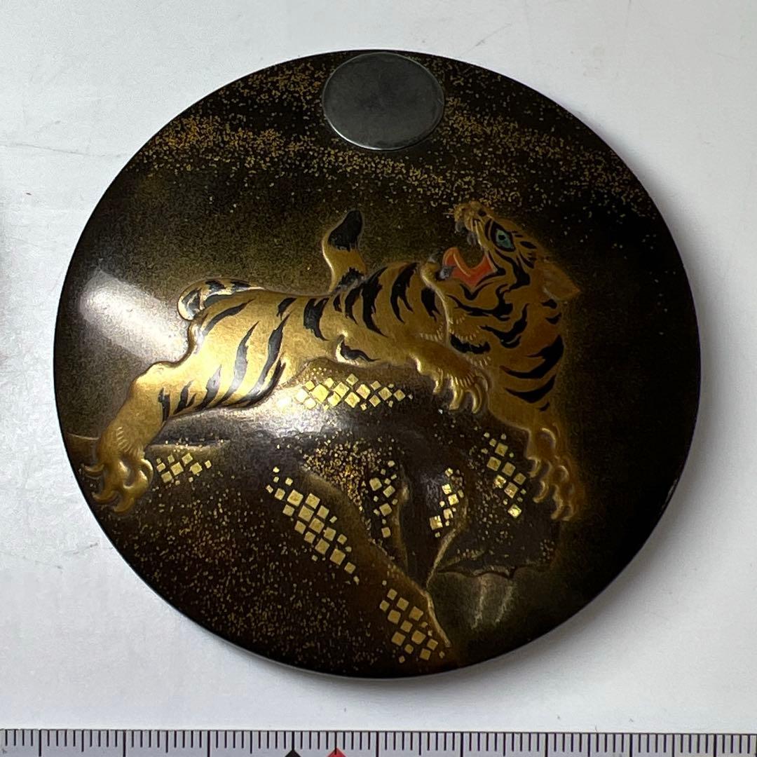 桂峰 極上盛上蒔絵 虎に月 蒔絵 香合 東キ7-1123☆2F トヒエサ