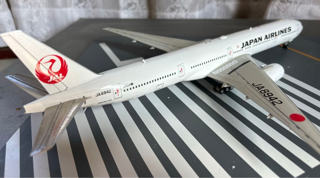 1/200 JAL B777-346完成品