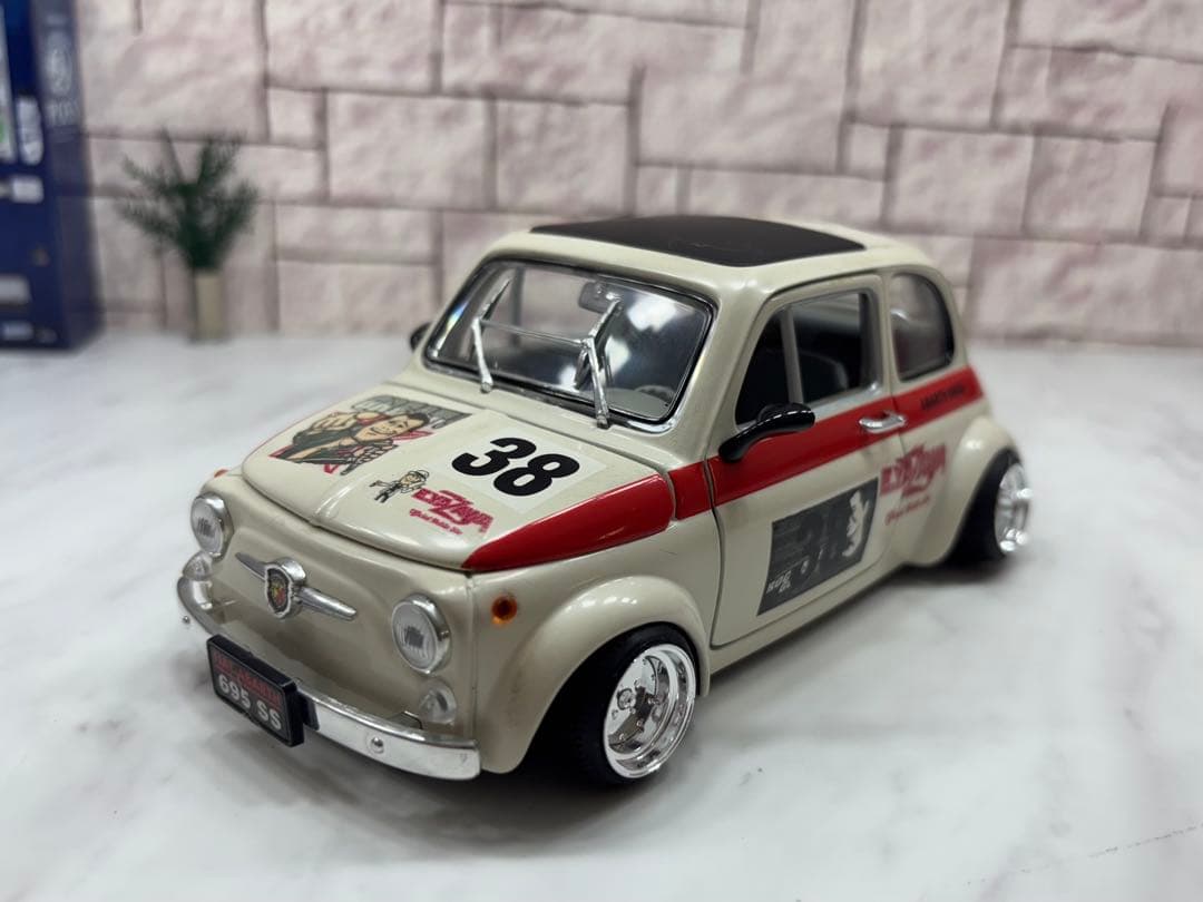 1/18ミニカー　アバルト スピードスターMK -Ⅰ深リムカスタム　矢沢永吉仕様