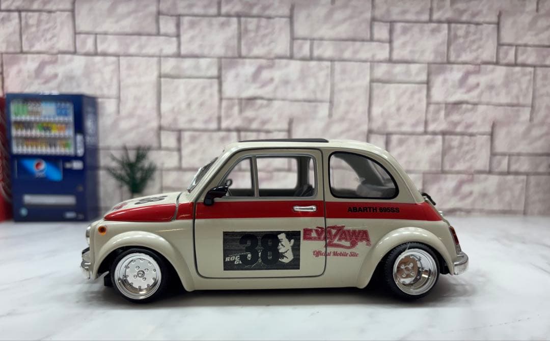 1/18ミニカー　アバルト スピードスターMK -Ⅰ深リムカスタム　矢沢永吉仕様