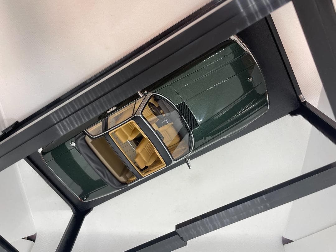 104-043 Cult 1/18 ジャガー XJ-SC Sage グリーン