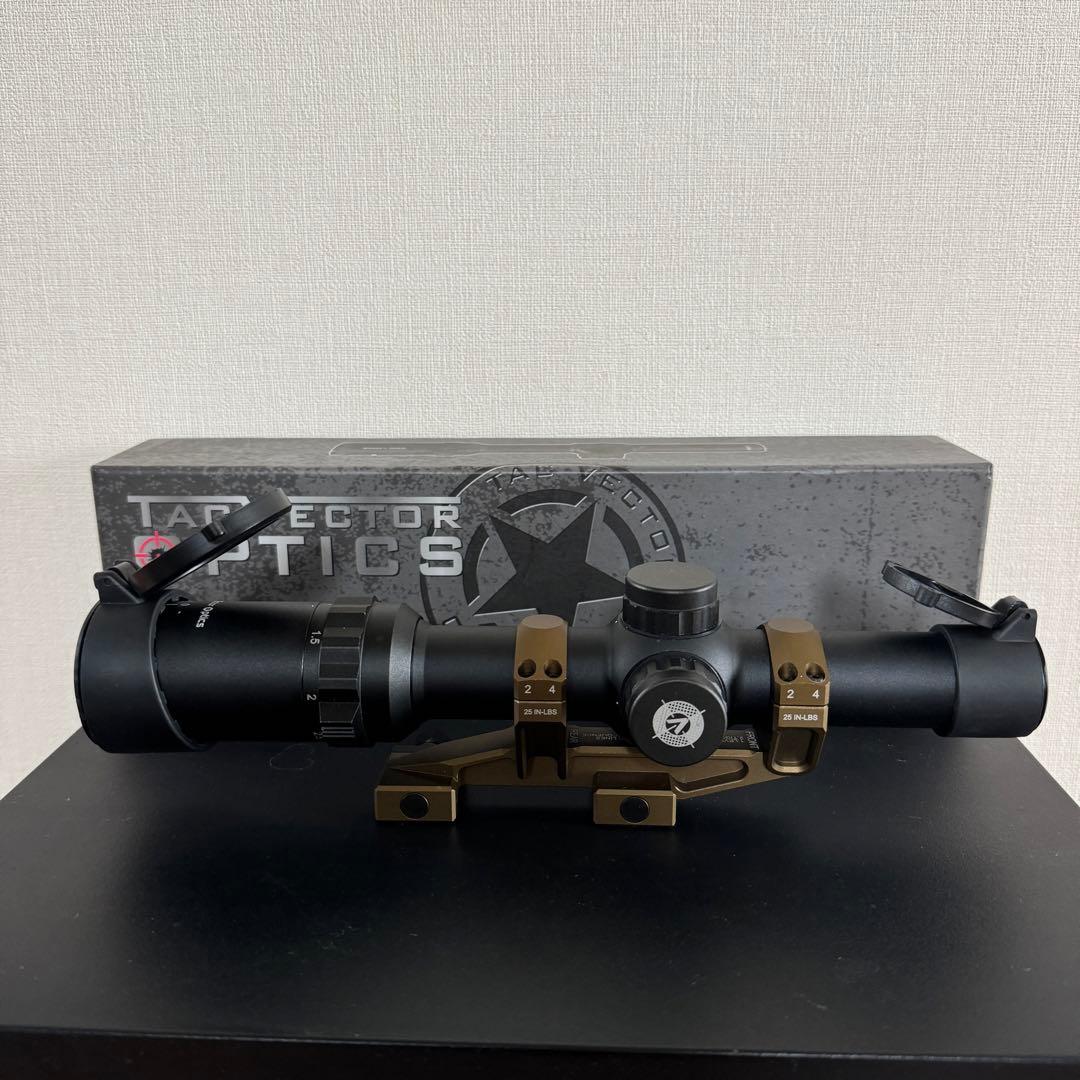 Vector Optic Arbiter 1-4x24スコープ Geissele