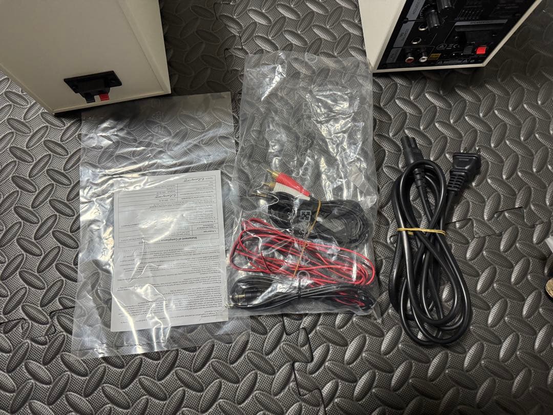 EDIFIER MR3 スタジオモニタースピーカー　ホワイト