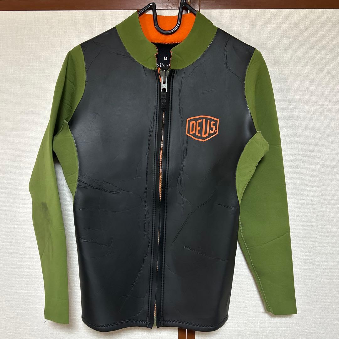 Deus Ex Machina タッパー Mサイズ ブラック/グリーン