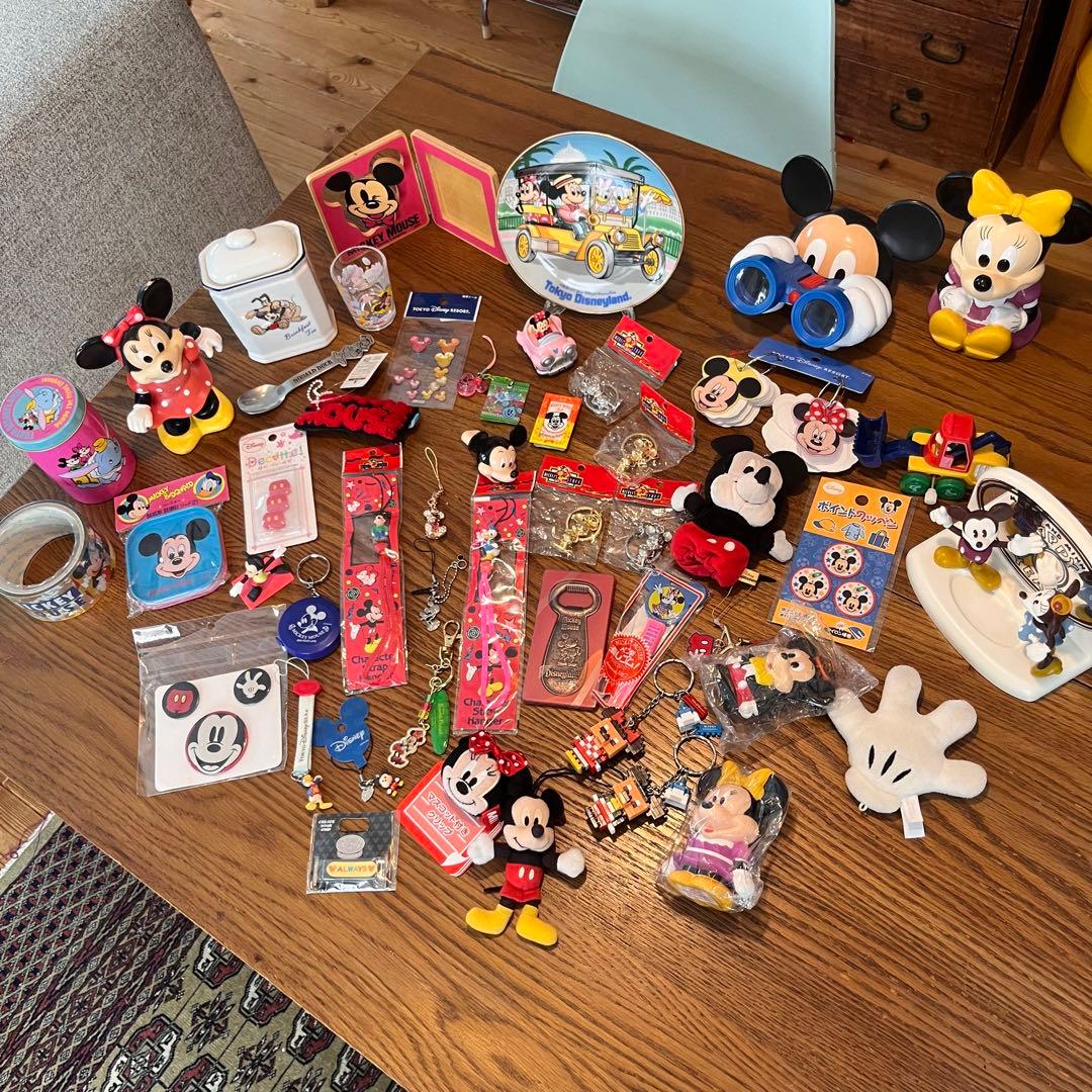 ディズニーグッズまとめ売りミッキーマウス　ミニーマウスいろいろセット　レア有り