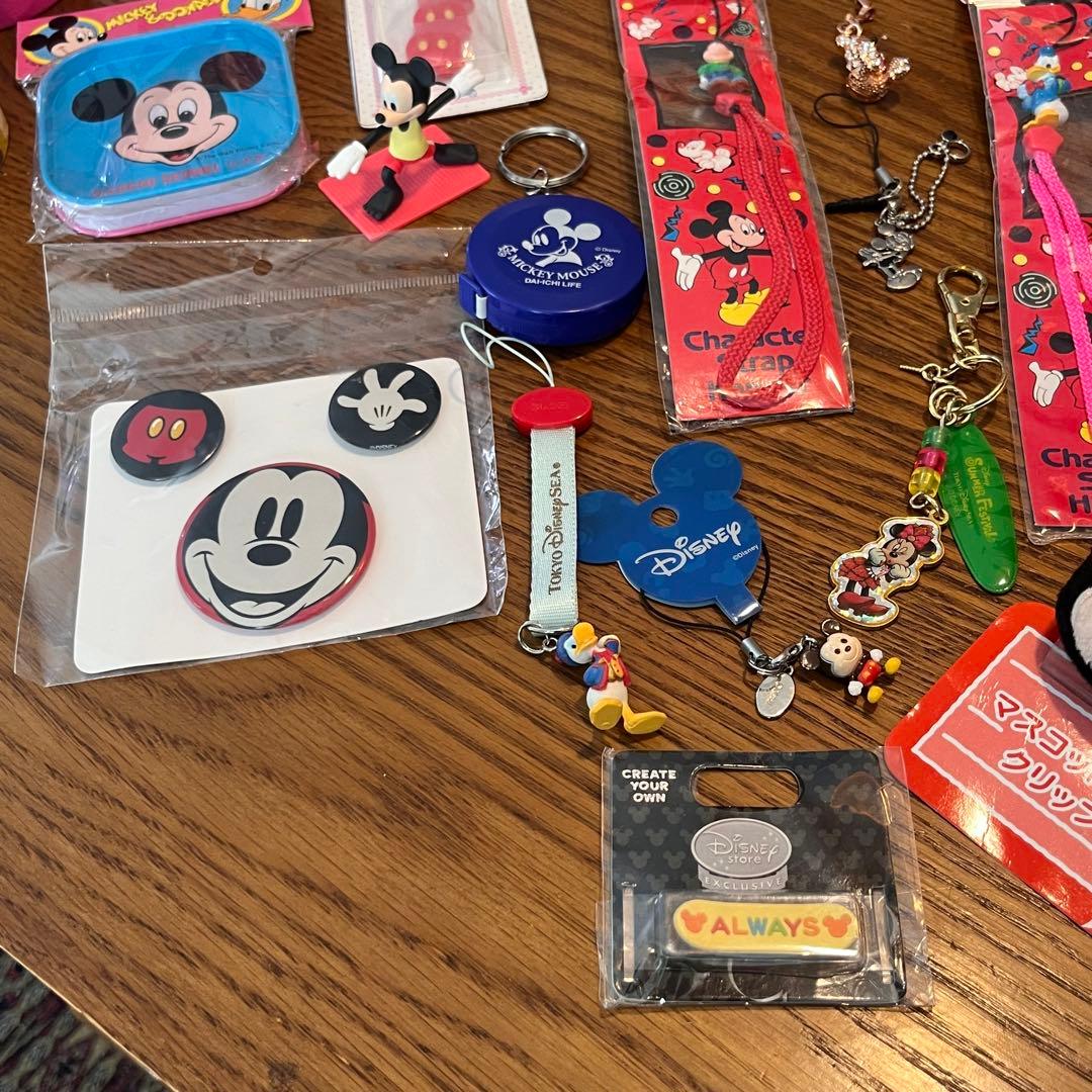ディズニーグッズまとめ売りミッキーマウス　ミニーマウスいろいろセット　レア有り