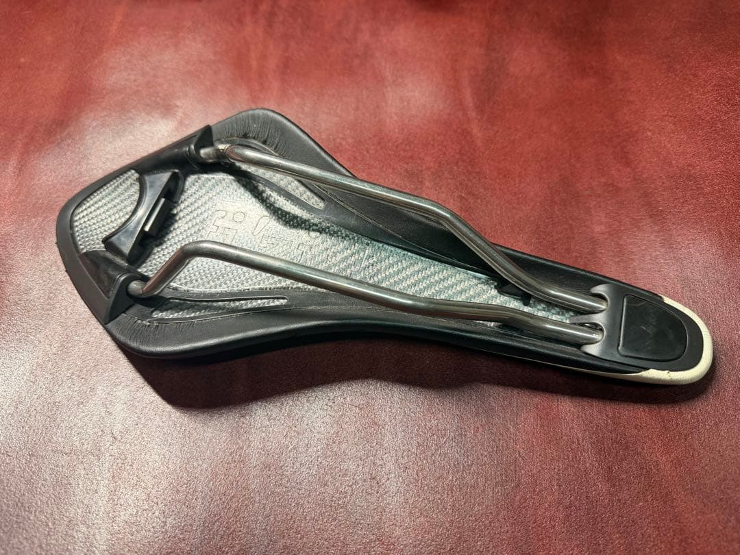 【セット】Fizik フィジーク サドル3個 ALIONE ANTARESなど