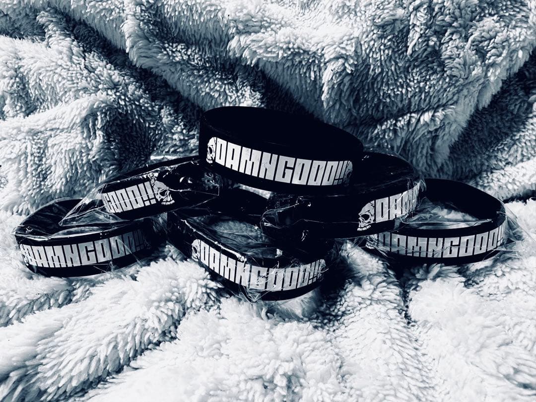 DAMNGOOD!!限定シリコンバンド と38灯カスタムステッカー全7点セット