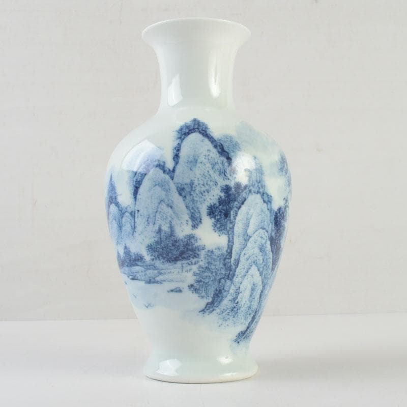 中国　景徳鎮製　青花　山水楼閣文瓶　花瓶　在銘　V　9576