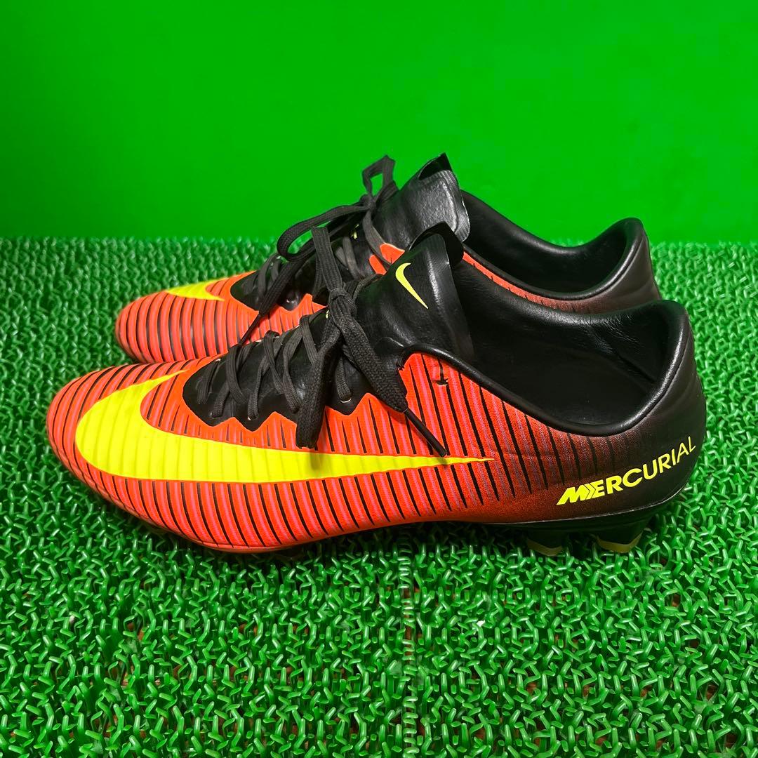 ナイキ サッカースパイク マーキュリアルヴェイパー11FGエリート