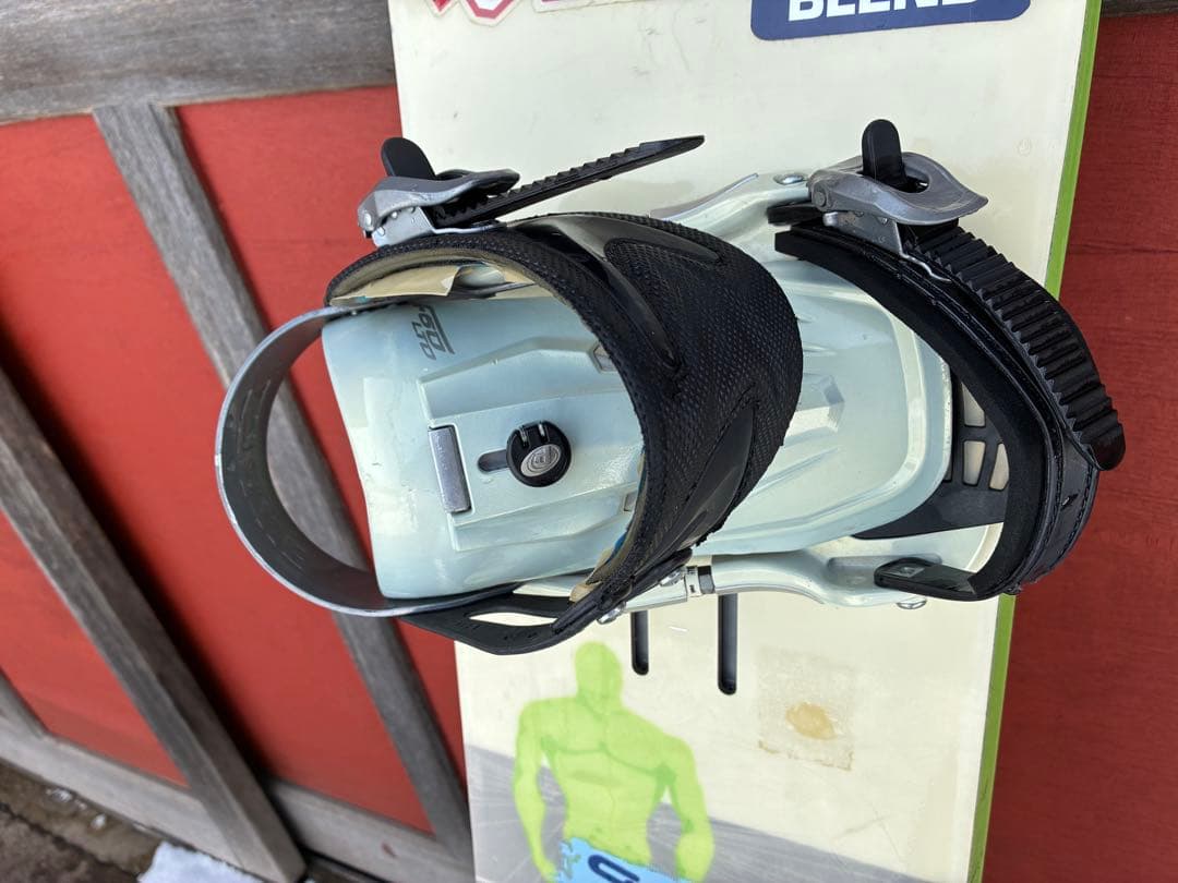 150cm スノーボード Forumモデル バインディング付き