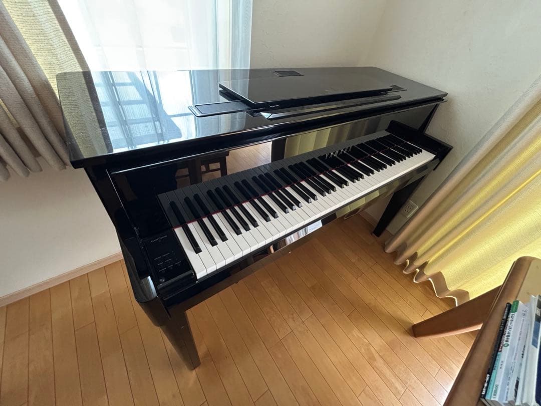 Yamaha AvantGrand N1 黒　2015年製