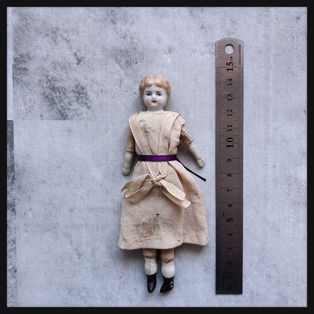 アンティーク 小さなブロンド　チャイナヘッドドール　 ビスクドール