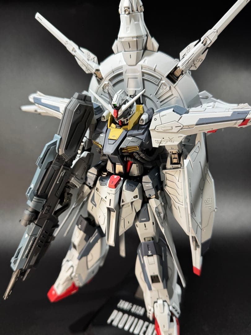 【塗装済み完成品】　MG 1/100 プロヴィデンスガンダム
