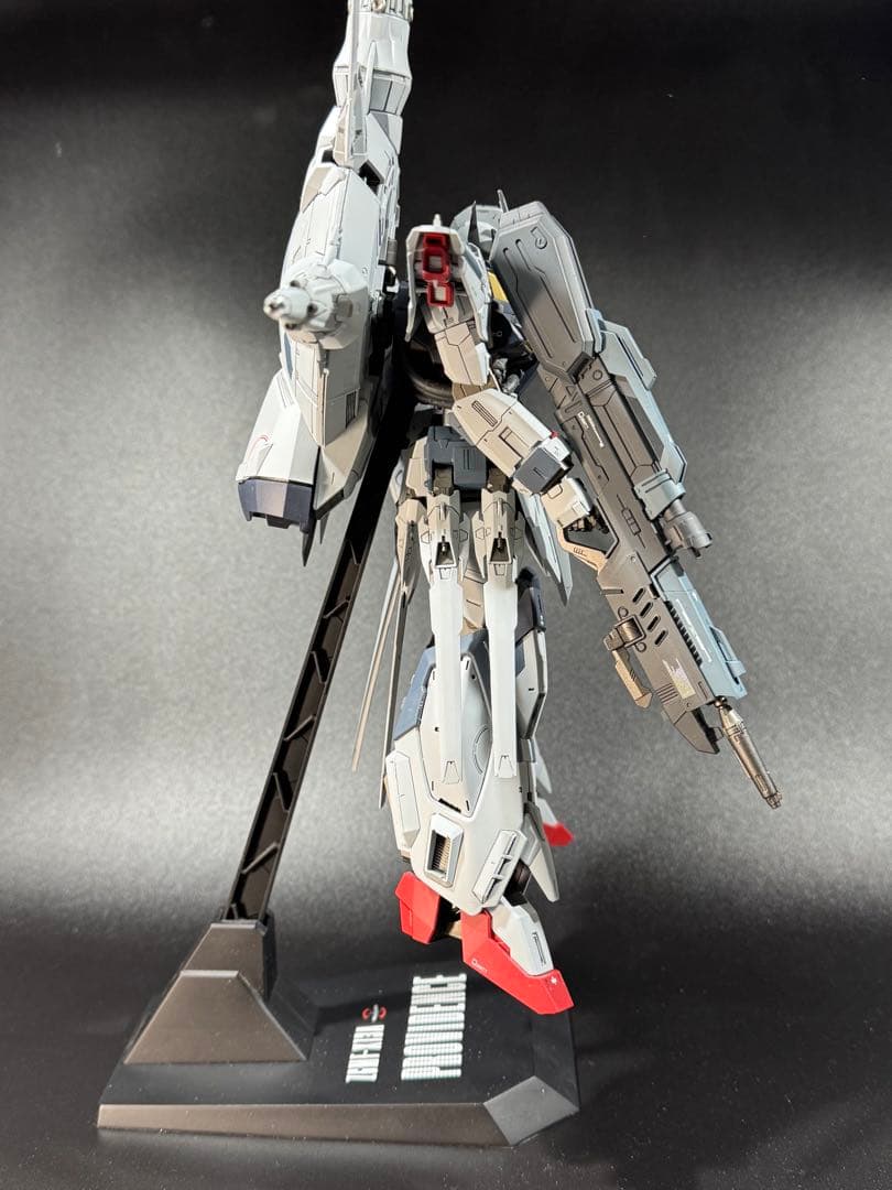 【塗装済み完成品】　MG 1/100 プロヴィデンスガンダム