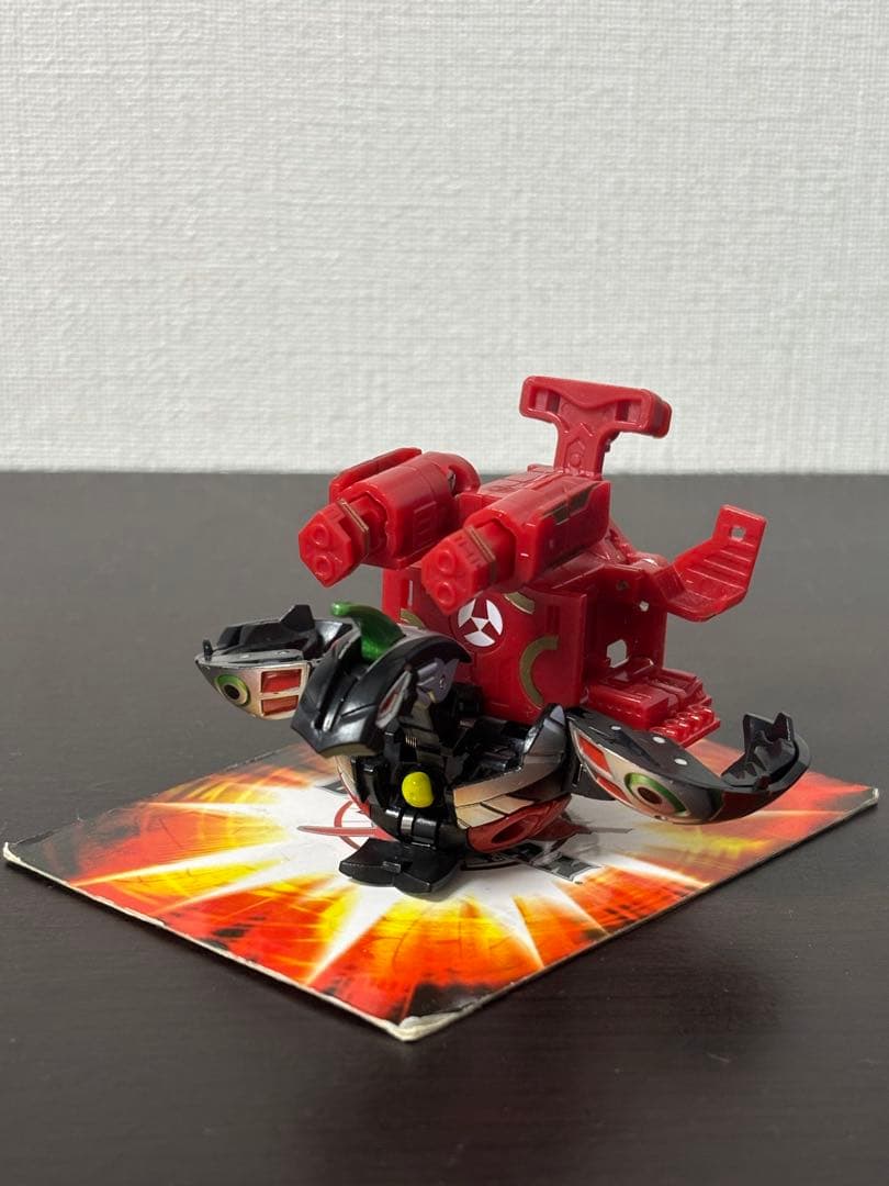 爆丸　まとめ売り　セガトイズ　35個+ジャンク品4個　爆丸ケース付き