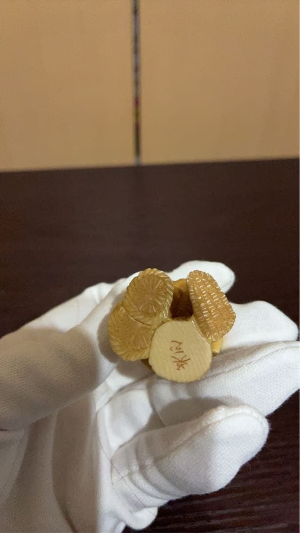 希少　根付　アンティーク