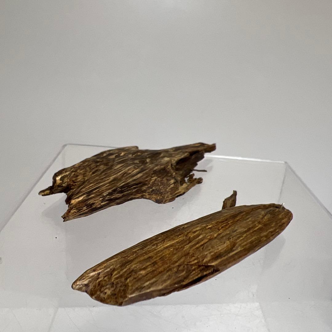 香木　沈香　14g タサオ　東さ8-0105☆2F