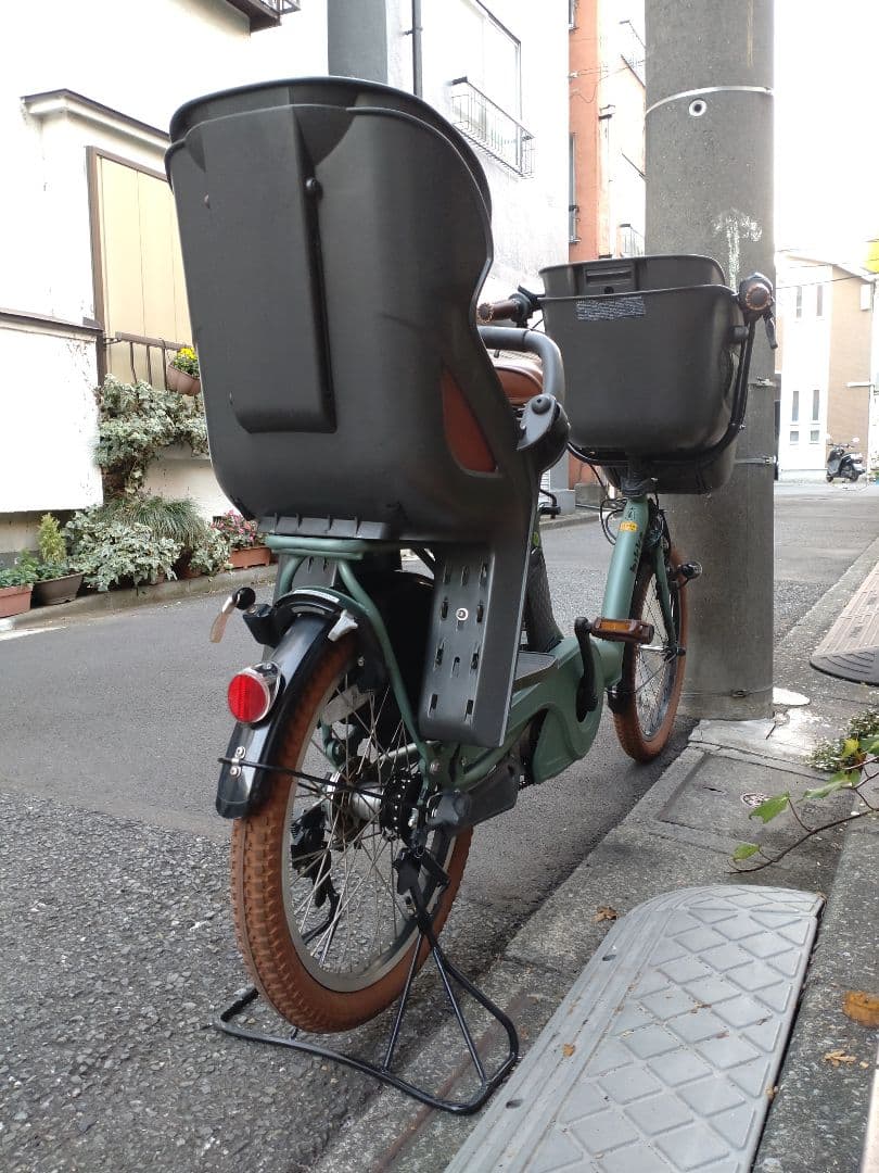 《y》【bikke ビッケポーラー】電動アシスト自転車★子供乗３人乗