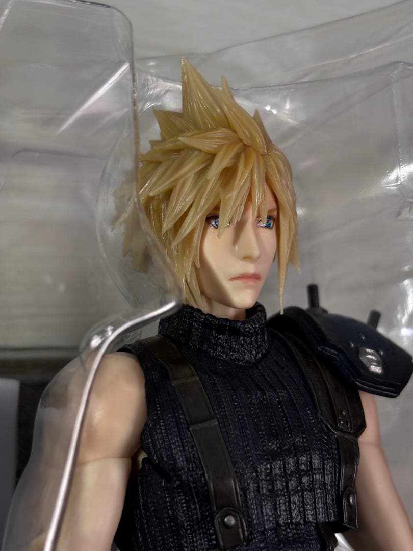 FF7 リメイク プレイアーツ改 クラウド・ストライフ