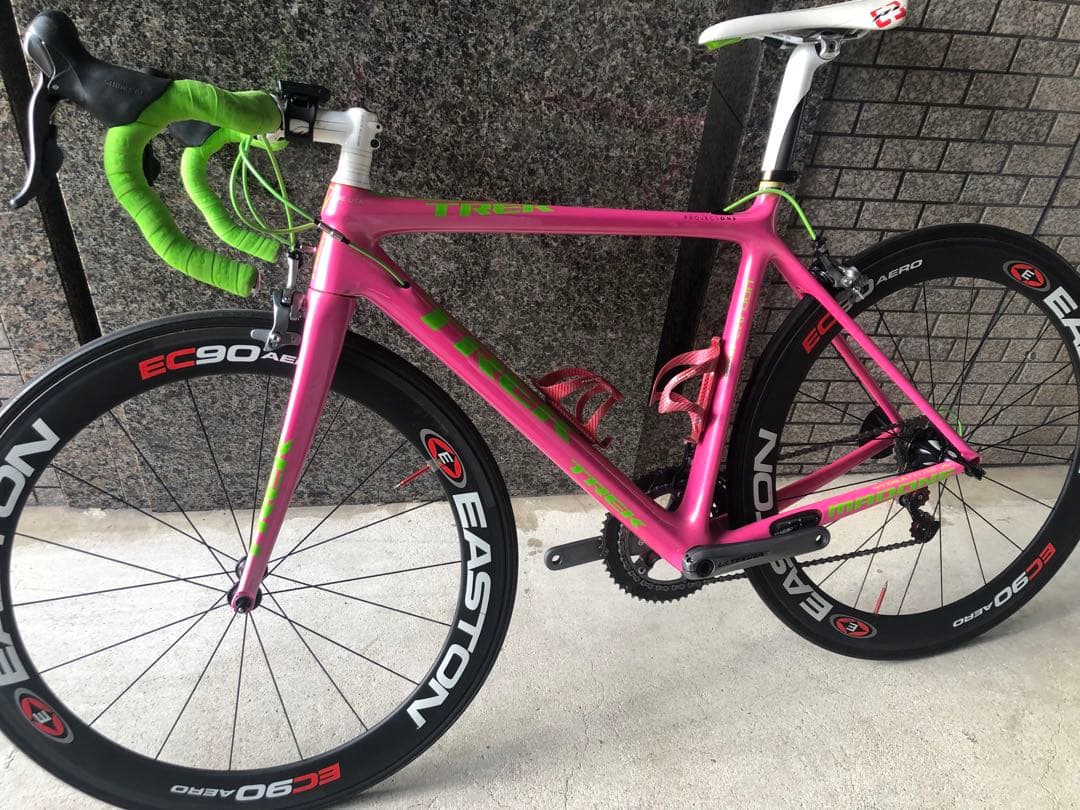 送料込　トレック　カーボンロードバイク　マドンpro