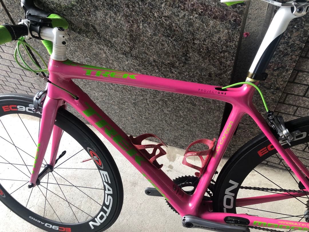 送料込　トレック　カーボンロードバイク　マドンpro