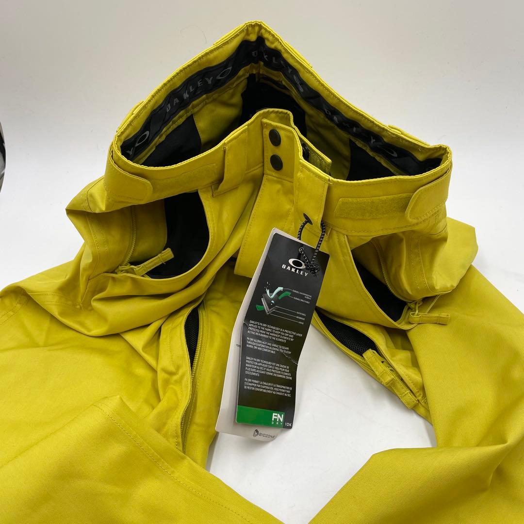 【新品未使用タグ付き】OAKLEY BIOZONE スノボー　ウェア　パンツ　S