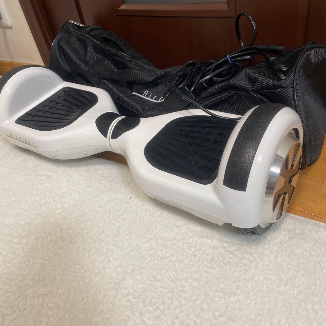 けんちゃん　セグウェイ　電動スケボー ホワイト 充電器・専用バッグ付き