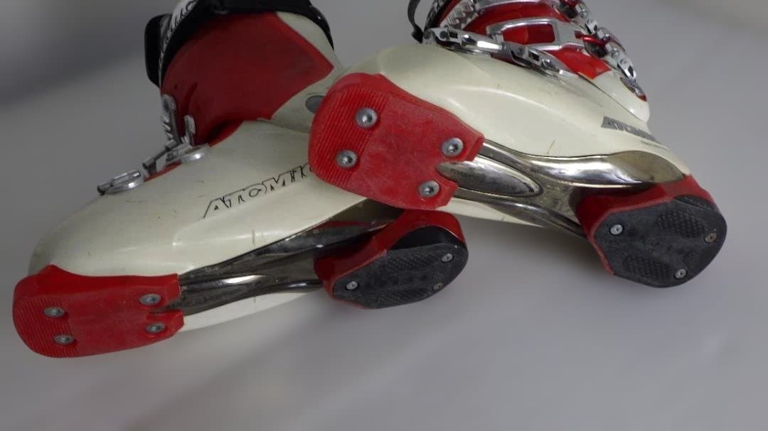 961/Atomic アトミック　レコ　スキー ブーツ 赤/白RECCO24ｃｍ