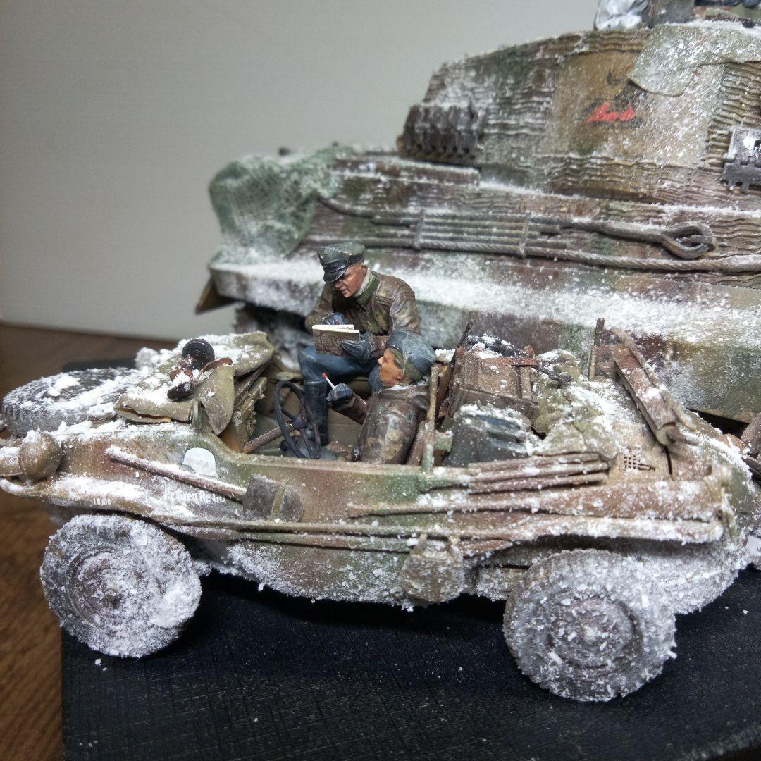 コネコタミヤ　1/35 ドイツ軍　キングタイガー　シュビムワーゲン　完成品