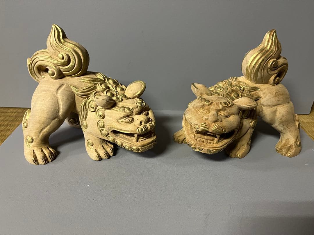 木彫り　獅子像　金淵付　１対　34