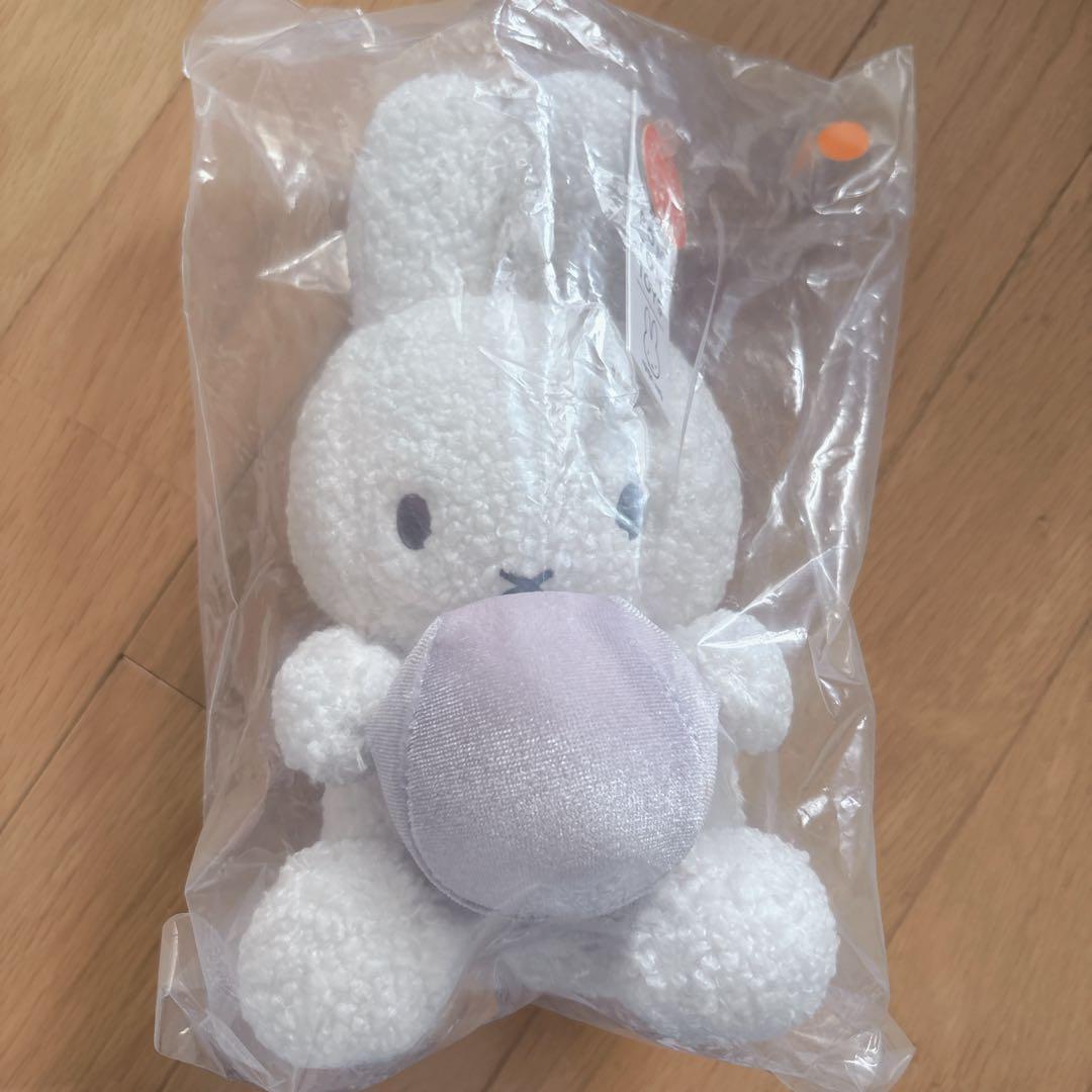 【新品未開封】万博オランダ館 ミッフィー オーブぬいぐるみ 大