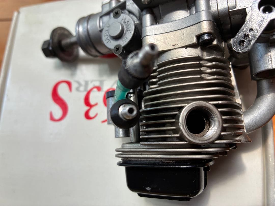 ラジコン飛行機用エンジン No1　YS FZ63S