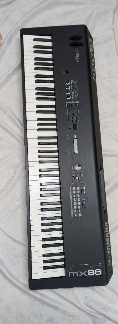 Yamaha MX88 88鍵シンセサイザー