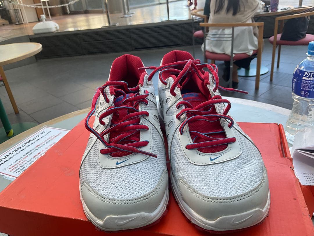 ナイキ　レボルーション2MSL 9.5 27.5センチ